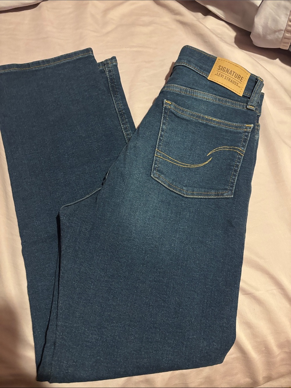 Signature by Levi Strauss